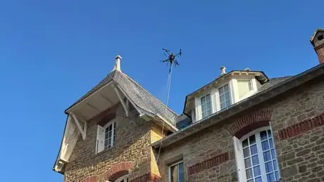 Nettoyage toiture Tinténiac-1